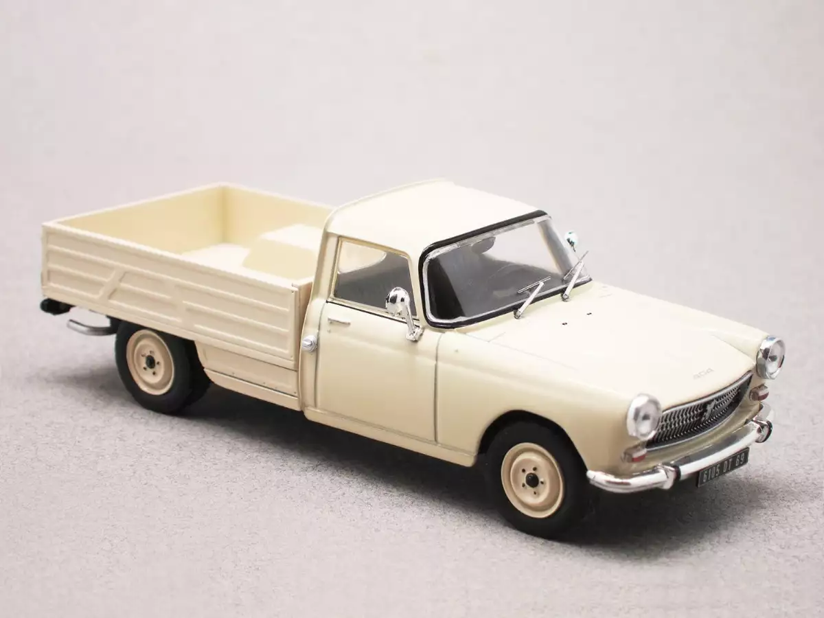 Peugeot 404 Pick-up miniature 1/43e