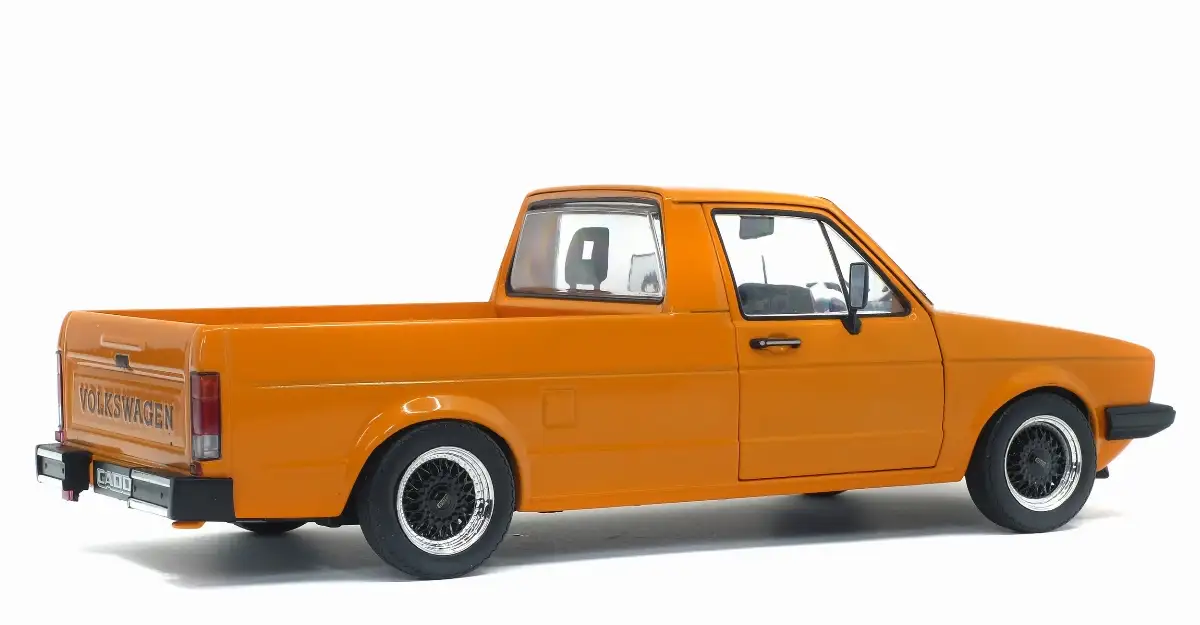 Volkswagen Caddy miniature 1/18e