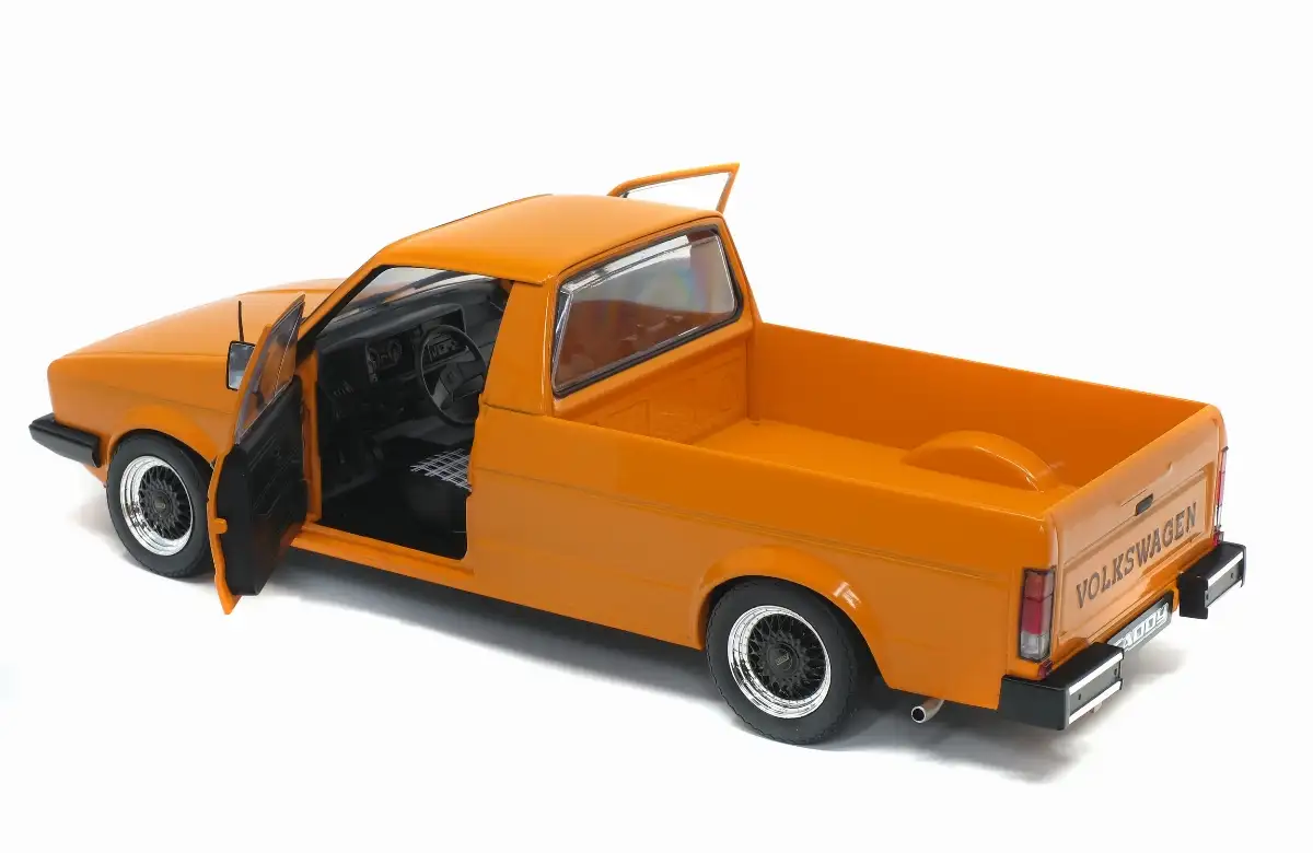 Volkswagen Caddy miniature 1/18e